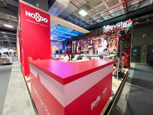 foto stand sevilla fitur